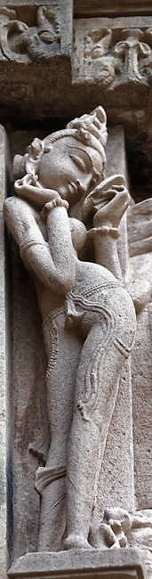 Khajuraho-Varmara temple-016